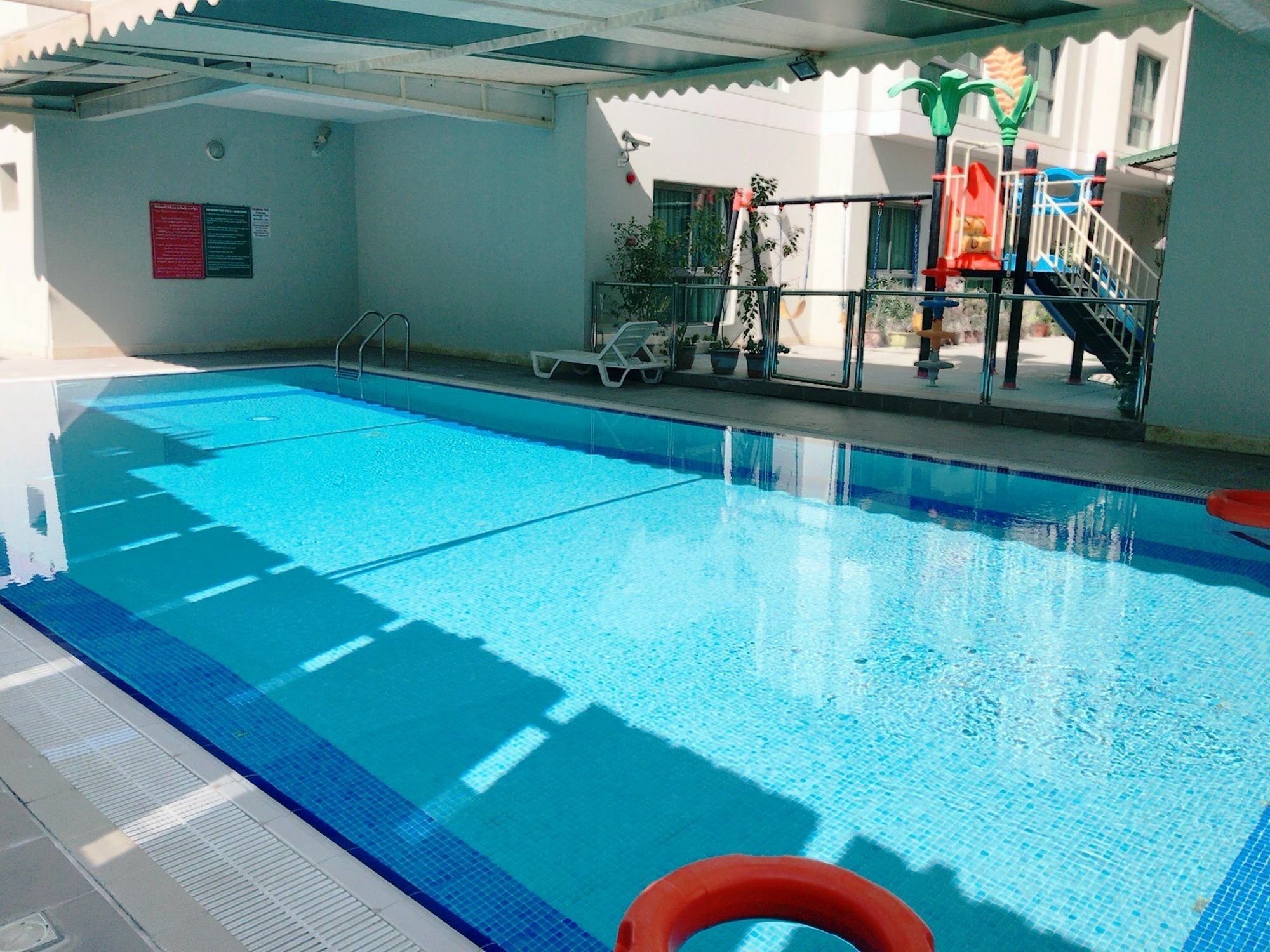 Stout Apartments Manama Luaran gambar